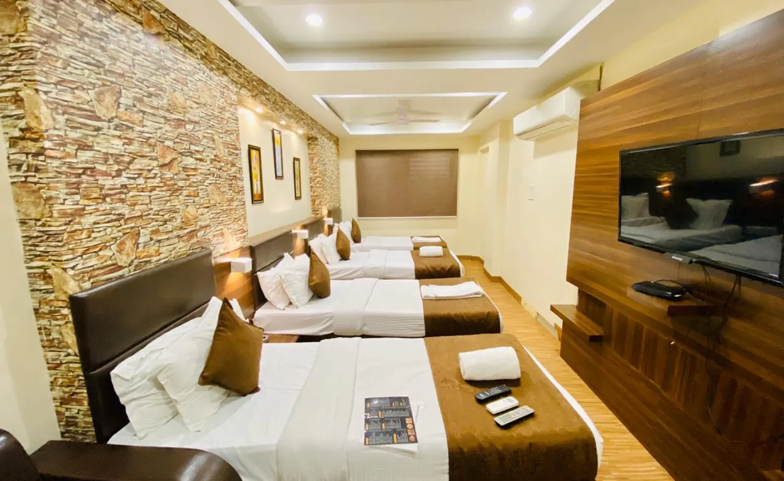 Family hotel in ujjain